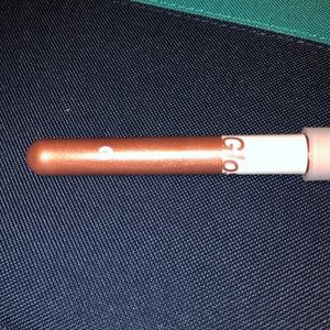 Glossier Lidstar in Cub